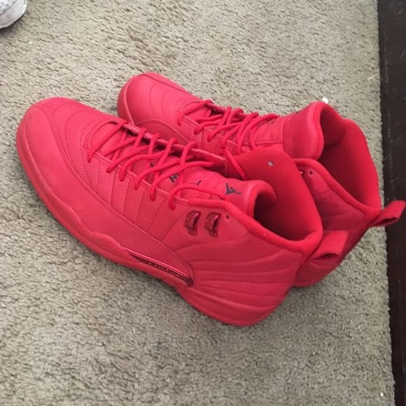 red 12s size 9